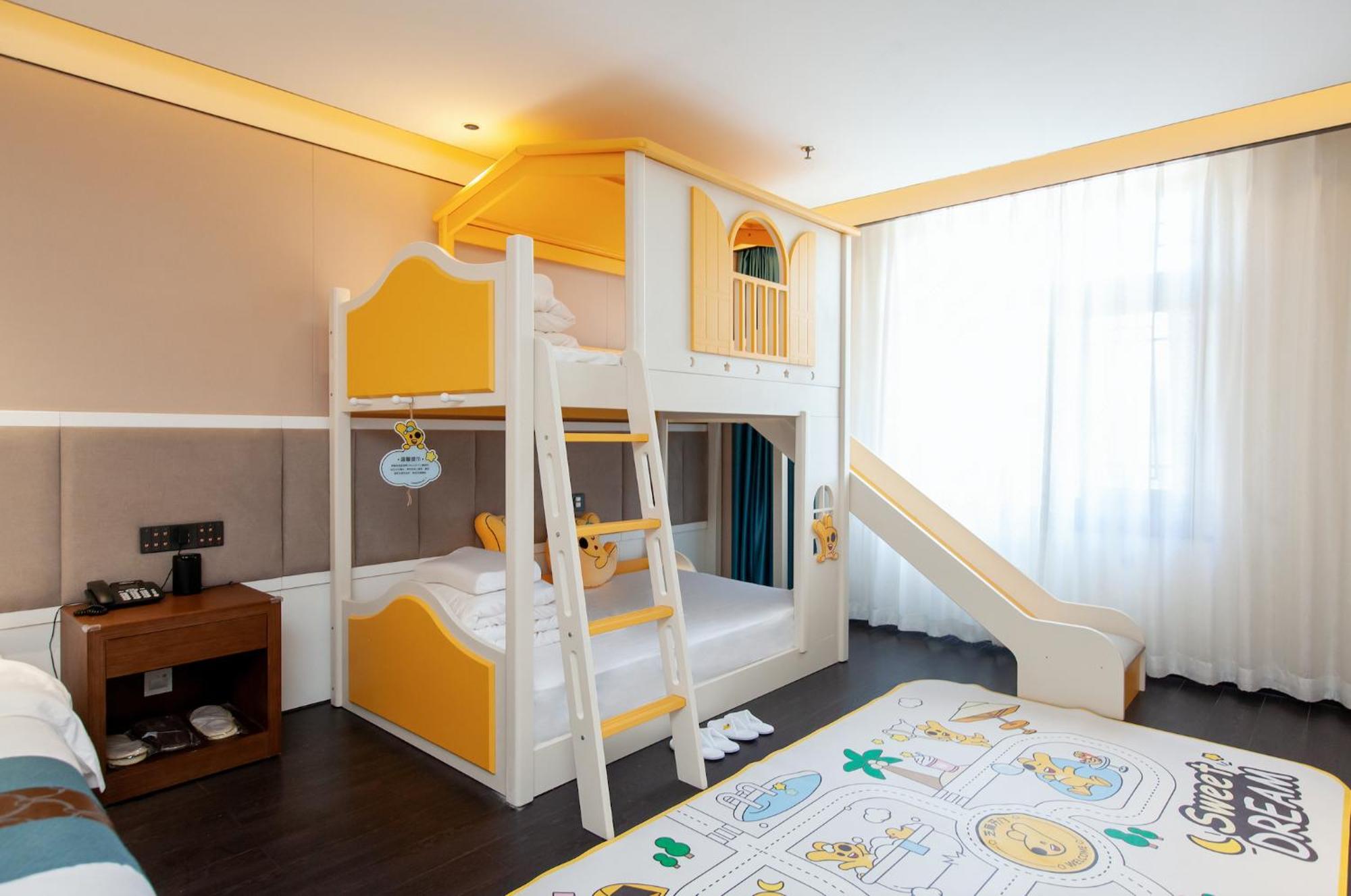 Beijing Tangfu Hotel - Located In The City Center Adjacent To The Subway Station Close To Nanluoguxiang Gulou Lama Temple Tiananmen Square Forbidden City Temple Of Heaven Providing Laundry Car Rental And Ticketing Services Kültér fotó