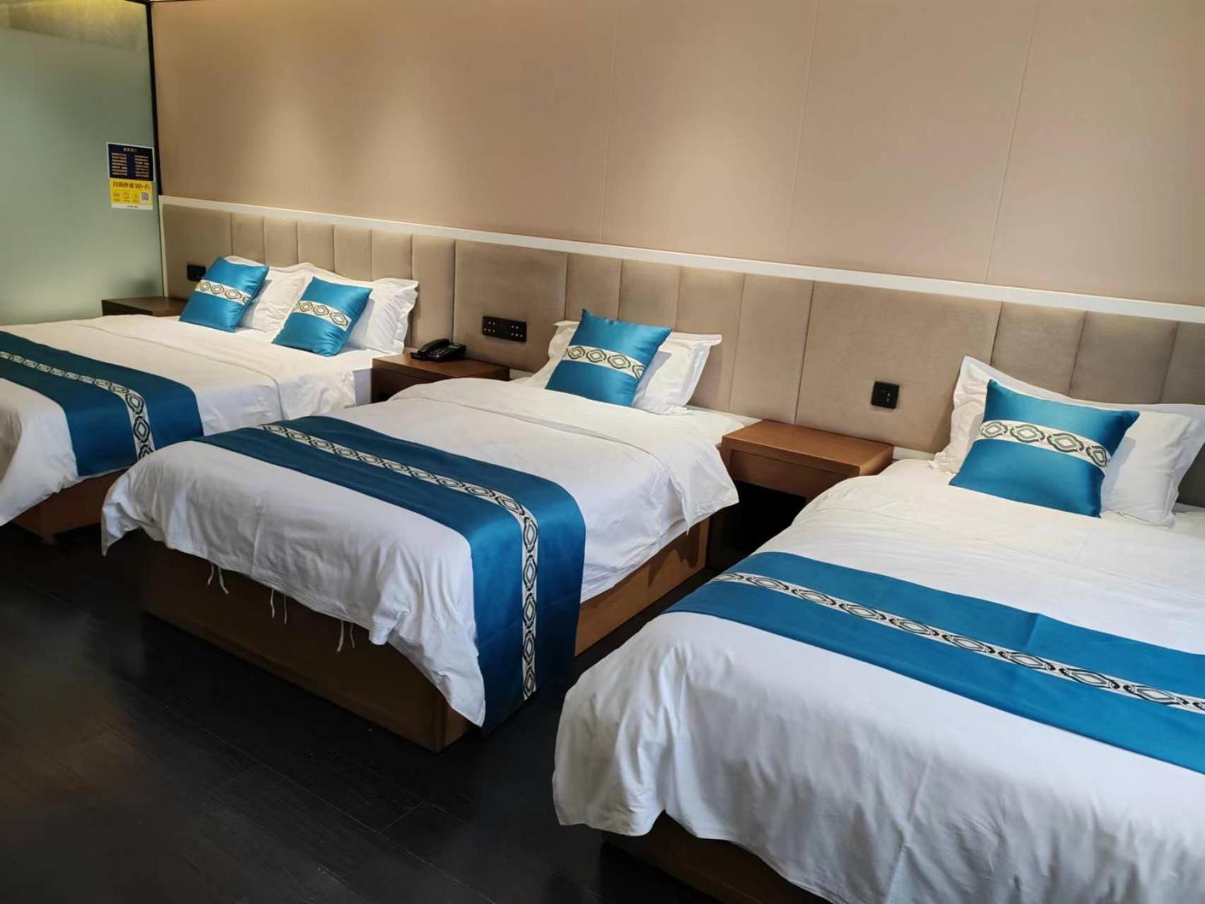 Beijing Tangfu Hotel - Located In The City Center Adjacent To The Subway Station Close To Nanluoguxiang Gulou Lama Temple Tiananmen Square Forbidden City Temple Of Heaven Providing Laundry Car Rental And Ticketing Services Kültér fotó