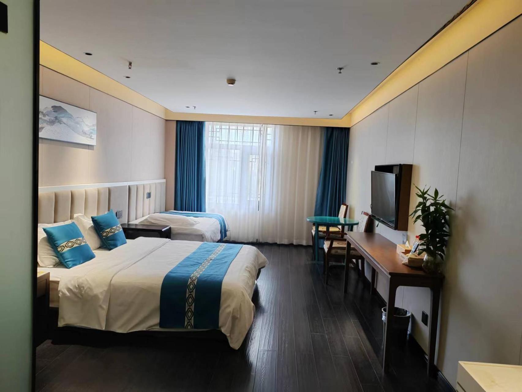 Beijing Tangfu Hotel - Located In The City Center Adjacent To The Subway Station Close To Nanluoguxiang Gulou Lama Temple Tiananmen Square Forbidden City Temple Of Heaven Providing Laundry Car Rental And Ticketing Services Kültér fotó
